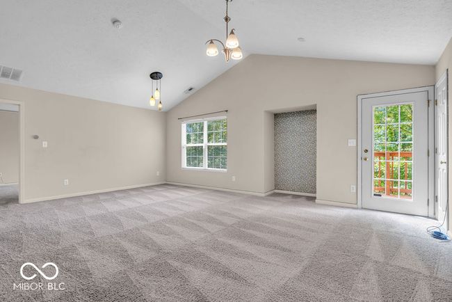 1139 Fernwood Way, Condo with 3 bedrooms, 2 bathrooms and null parking in Plainfield IN | Image 6