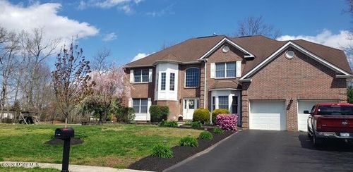 3 Joseph Ct, Manchester, NJ, 08759-5917 | Card Image