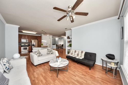 apt-324-1711 Old Spanish Trl, Houston, TX, 77054-1965 | Card Image