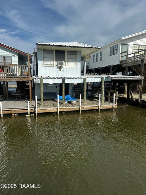 145 Pier 1 St, Chauvin, LA, 70344-2001 | Card Image