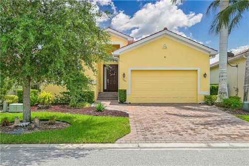 8641 Banyan Bay Blvd, FORT MYERS, FL, 33908-8515 | Card Image