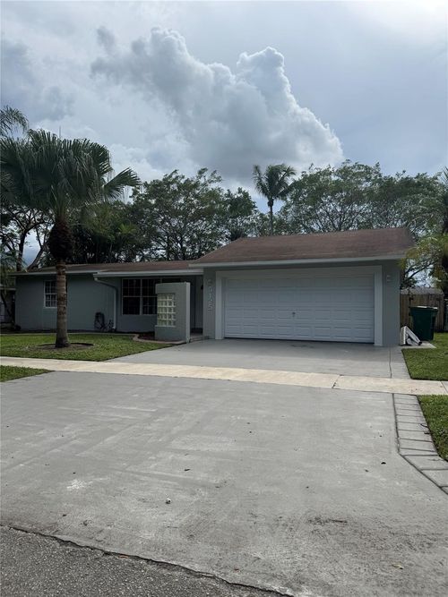 5125 Sw 92nd Ter, Cooper City, FL, 33328-4218 | Card Image