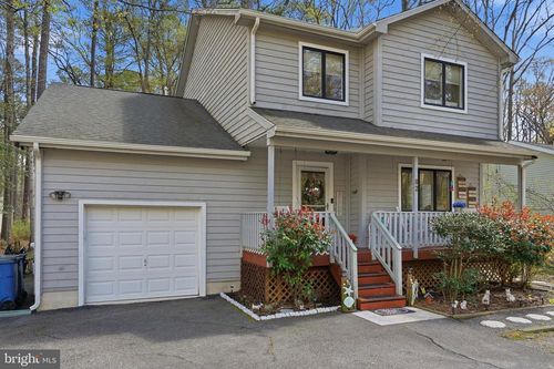 82 Sandyhook Rd, Berlin, MD, 21811-1859 | Card Image