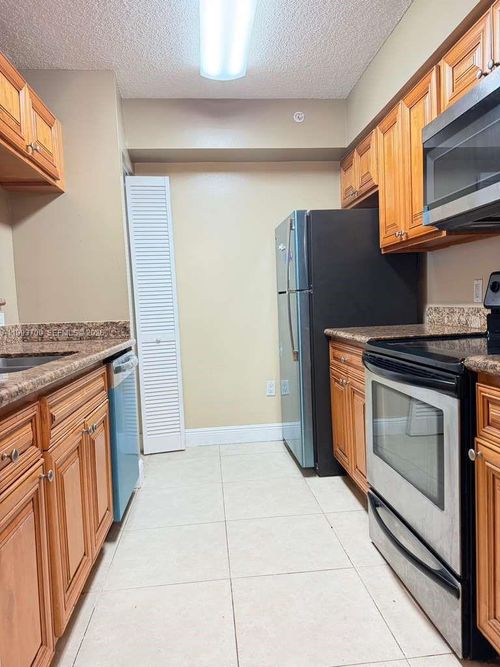 apt-105-12124 Saint Andrews Pl, Miramar, FL, 33025-0703 | Card Image