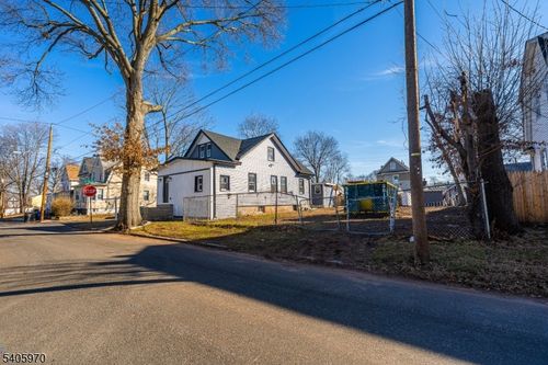 1601 Willever St, Plainfield, NJ, 07063-1245 | Card Image