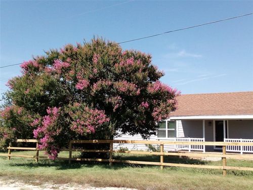 51 Private Road 901, Florence, TX, 76527-3902 | Card Image