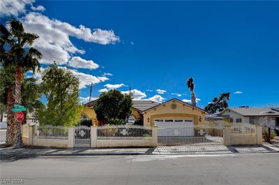 4995 Yuma Avenue, House other with 4 bedrooms, 2 bathrooms and null parking in Las Vegas NV | Image 1