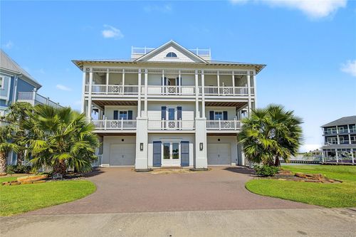 10 Isla Morada, Hitchcock, TX, 77563-3684 | Card Image