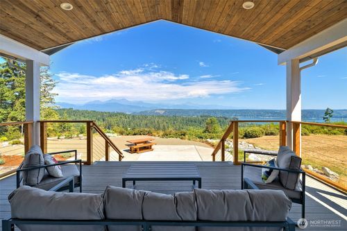551 E Hyland Dr, Union, WA, 98592-9685 | Card Image