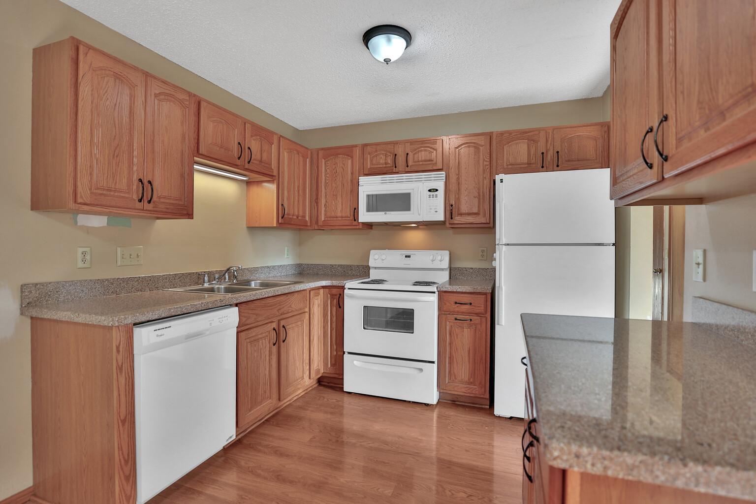 Austin St, Circle Pines, MN 55014