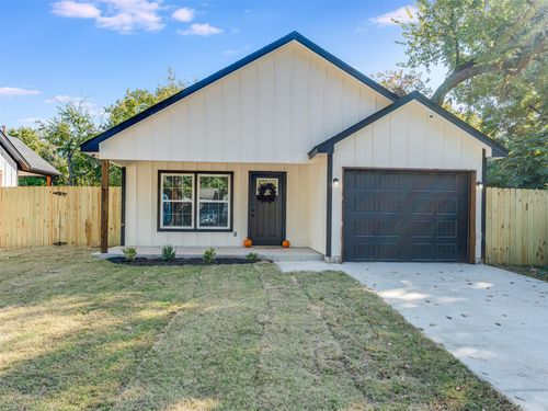 1049 N Oswego Ave, Tulsa, OK, 74115-6236 | Card Image