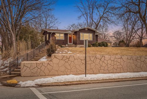 203 3rd Avenue, Onalaska, WI, 54650 | Card Image