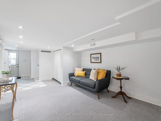 42 Normandy Blvd, House other with 3 bedrooms, 2 bathrooms and 1 parking in Toronto ON | Image 27
