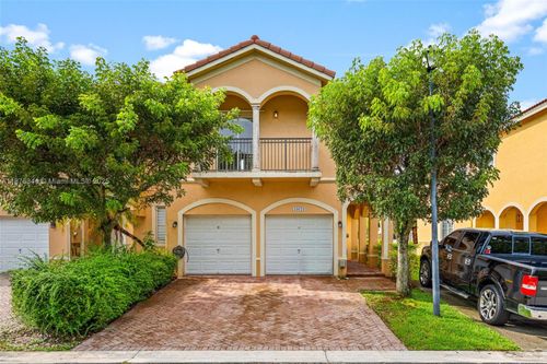 16620 Sw 70th St, Miami, FL, 33193-4494 | Card Image