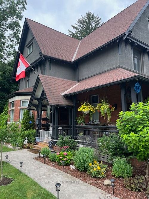 265 Dundas St W, Napanee, ON, K7R2B2 | Card Image