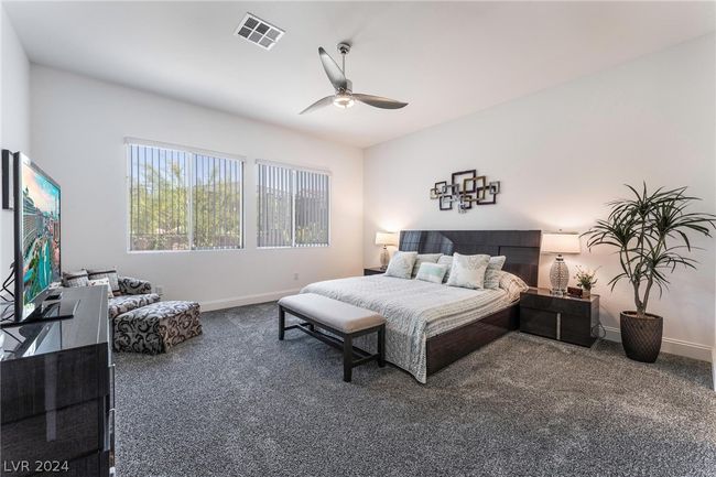 9609 Lapis Ln, House other with 3 bedrooms, 2 bathrooms and null parking in Las Vegas NV | Image 15