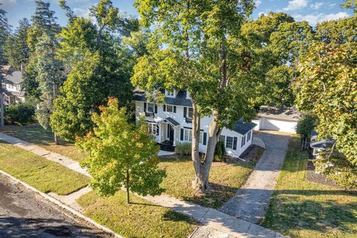 726 Bloomfield Blvd, Jackson, MI, 49203-3960 | Card Image