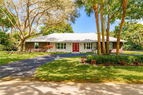 4384 2nd Sq Sw, Vero Beach, FL, 32968-2394 | Card Image