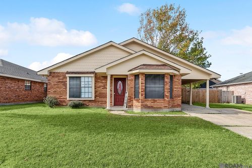 13 Pampas Dr, La Place, LA, 70068-6408 | Card Image