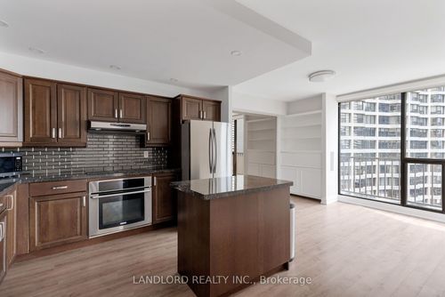 2208-33 Harbour Sq, Toronto, ON, M5J2G2 | Card Image
