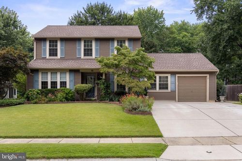 15 Lancaster Dr, WESTAMPTON, NJ, 08060-2440 | Card Image