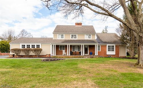 26161 Shaker Blvd, Beachwood, OH, 44122-7109 | Card Image