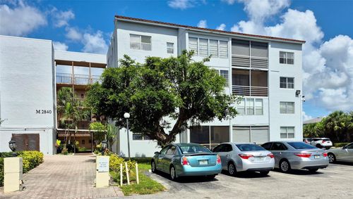 apt-208m-2840 Somerset Dr, Lauderdale Lakes, FL, 33311-9333 | Card Image