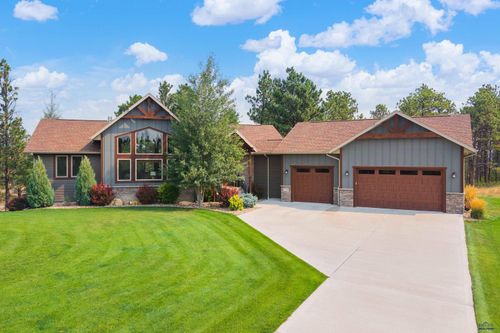 2730 Diamond Oak Pl, Rapid City, SD, 57702 | Card Image