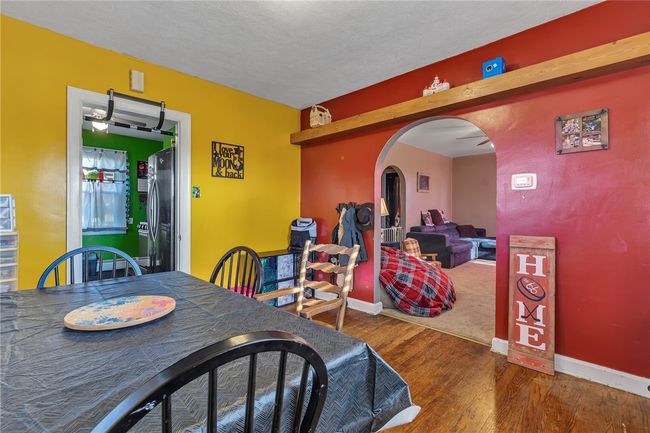 1826 W 8 Th St, House other with 3 bedrooms, 2 bathrooms and 2 parking in Patterson Hts PA | Image 5