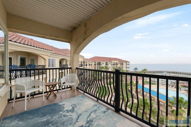 1404 - 301 E Houston St, Condo with 3 bedrooms, 2 bathrooms and null parking in Port Isabel TX | Image 18
