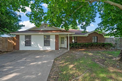 305 Elmwood Dr, Waco, TX, 76712-2707 | Card Image