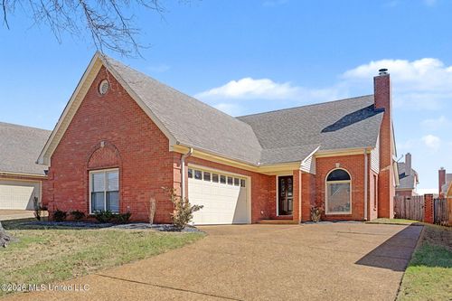 6570 Masters Dr, Olive Branch, MS, 38654-8238 | Card Image