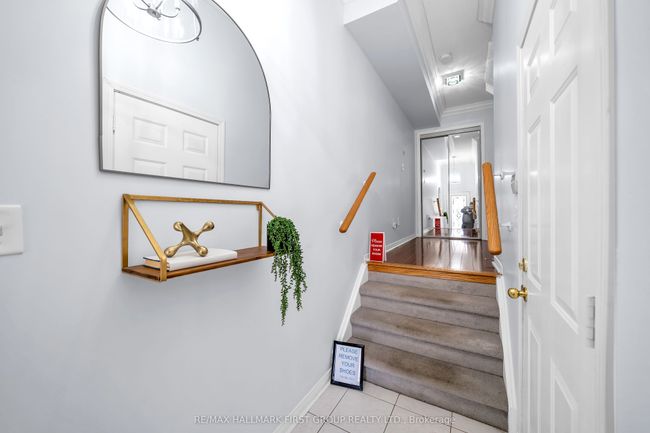 20 Webbford St, House attached with 4 bedrooms, 3 bathrooms and 2 parking in Ajax ON | Image 6