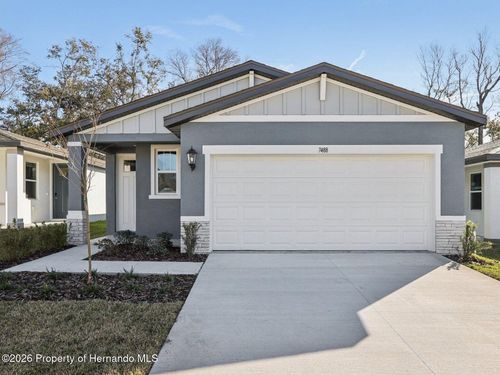 7488 Mia Vine Dr, BROOKSVILLE, FL, 34601-8977 | Card Image