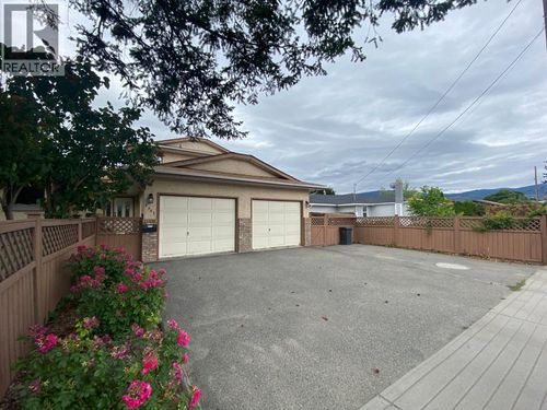 3343 Gordon Dr, Kelowna, BC, V1W3M9 | Card Image