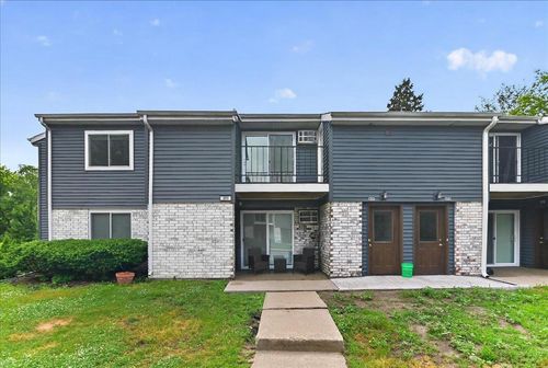 806-806 Whispering Pines Way, Fitchburg, WI, 53713-4324 | Card Image