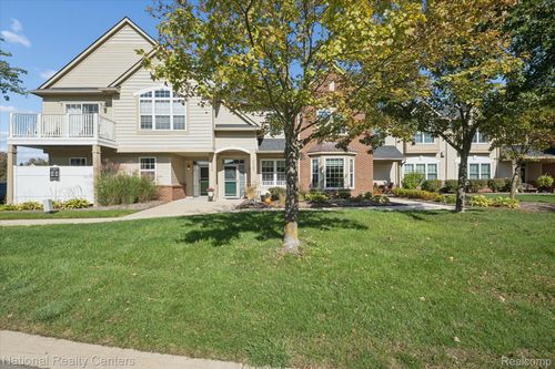 110-4067 Kirkway Ct, Howell, MI, 48843-5508 | Card Image