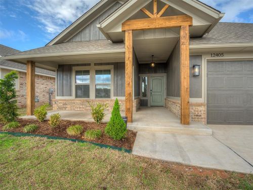 12405 Dolche Vita Dr, Yukon, OK, 73085 | Card Image