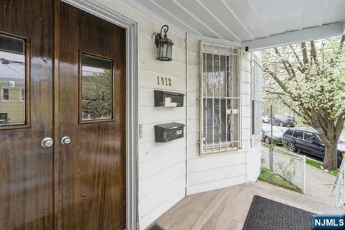 1012 Paterson Plank Rd, North Bergen, NJ, 07047-1846 | Card Image