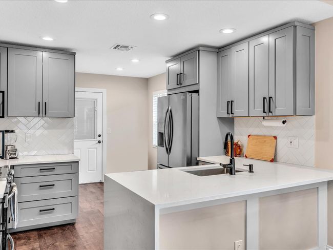 2970 Myrtle Oak Cir, House other with 2 bedrooms, 2 bathrooms and null parking in Davie FL | Image 16