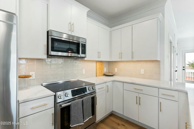 2 - 207 Florence Ave, Condo with 4 bedrooms, 5 bathrooms and null parking in Carolina Beach NC | Image 10