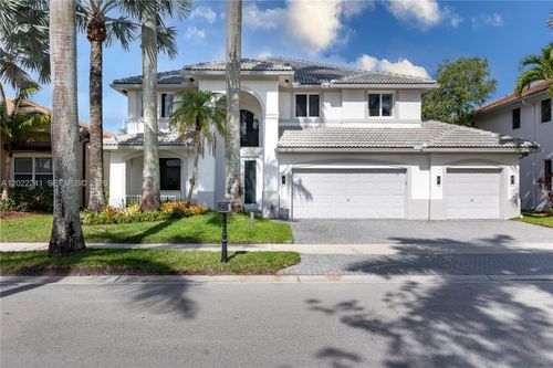 2517 Hunters Run Way, Weston, FL, 33327 | Card Image