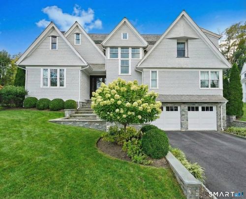 9 Pond Edge Rd, Westport, CT, 06880-6623 | Card Image