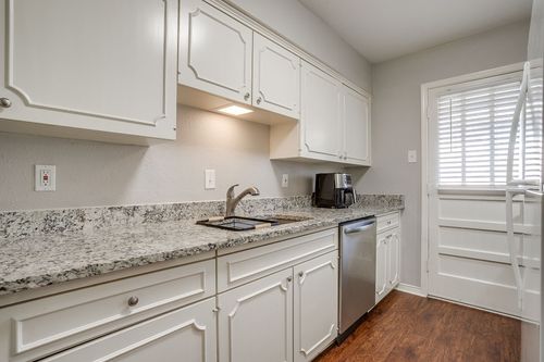 206-7929 Royal Ln, Dallas, TX, 75230-3745 | Card Image