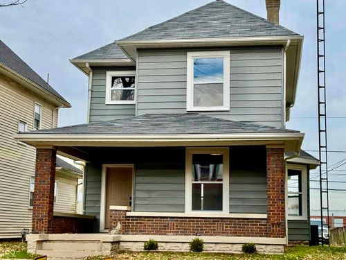 226 W 12th St, Connersville, IN, 47331-2108 | Card Image