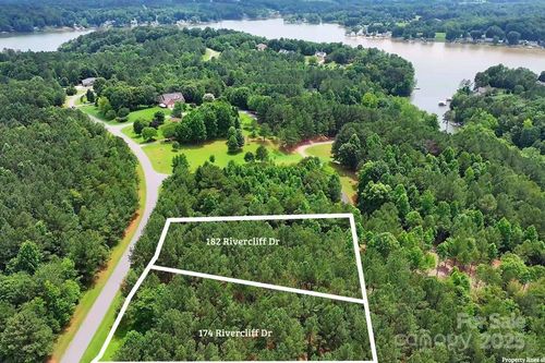 174 Rivercliff Dr, Stony Point, NC, 28678-9030 | Card Image