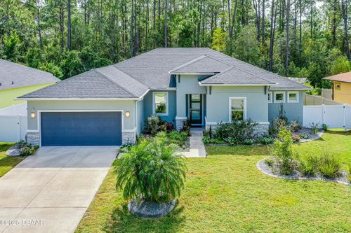 99 Patric Dr, Palm Coast, FL, 32164-7552 | Card Image