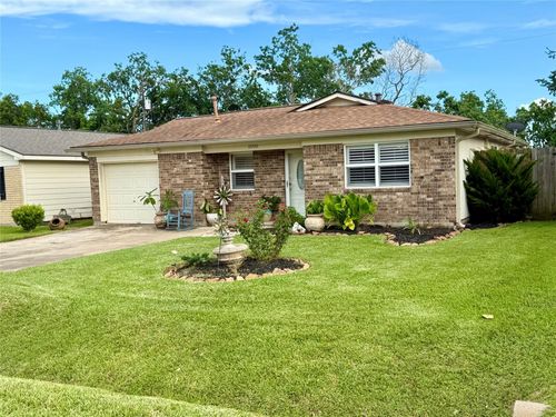 10700 Bois D Arc St, La Porte, TX, 77571-9506 | Card Image