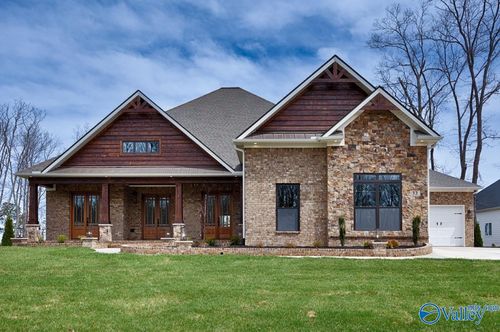 19 Bluff Creek Cir Se, Huntsville, AL, 35803-1990 | Card Image