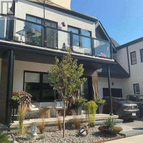 34 Ruby Crescent Pvt, Orillia, ON, L3V8M3 | Card Image